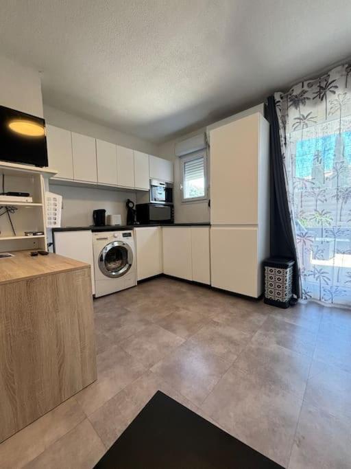 Appartement Terrasse Et Piscine Montpellier Zewnętrze zdjęcie